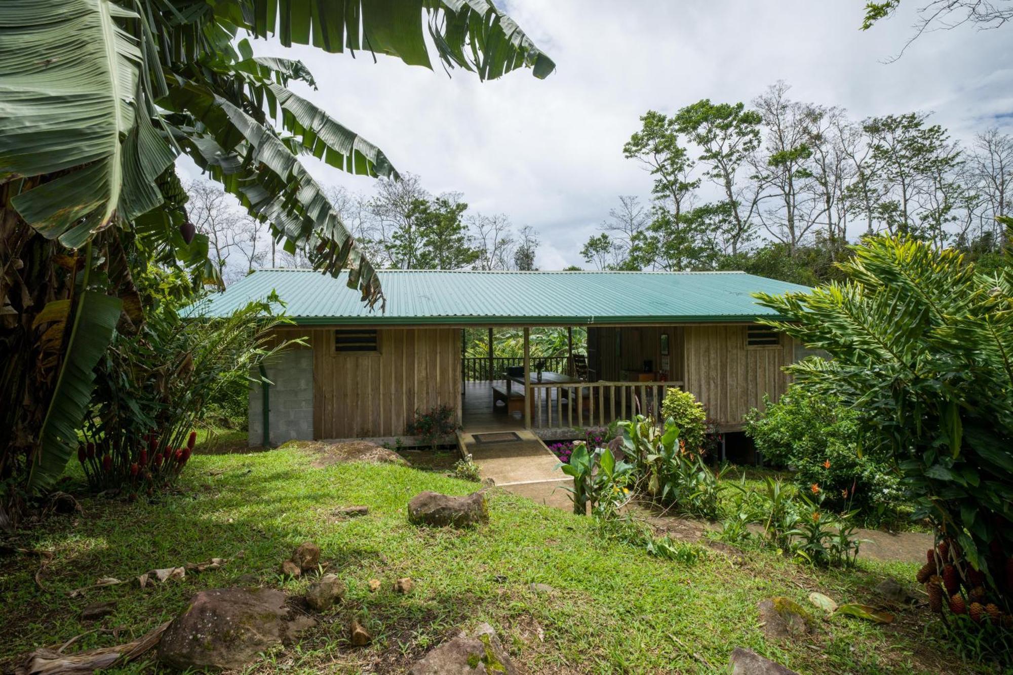 Finca Amistad Cacao Lodge Bijagua Exterior photo